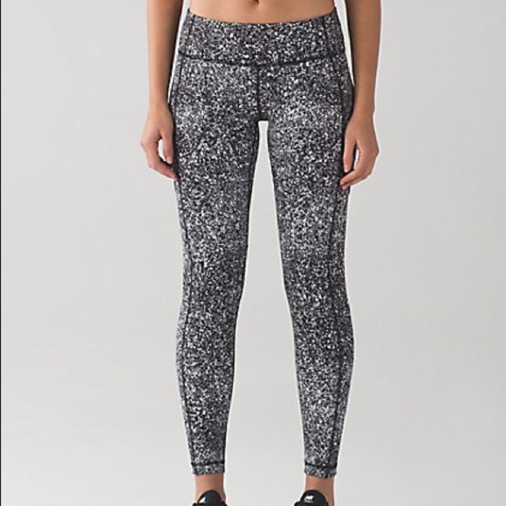 Lululemon cropped leggings